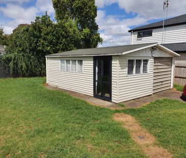 MANUREWA - Puriri Road - Photo 2