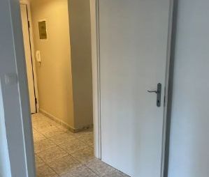 Studio/Γκαρσονιέρα για ενοικίαση Κουντουριώτη (Νεάπολη) - Photo 6