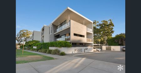 Modern Maylands Apartment - Photo 5
