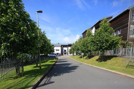 Stoke, Plymouth - Photo 2