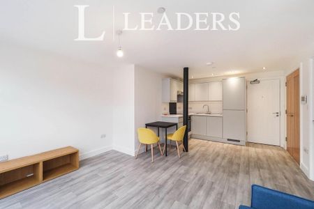 1 bedroom flat to rent - Photo 3