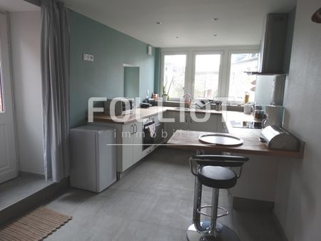 A LOUER : Appartement 3 pièces à louer à Fougères - Photo 2