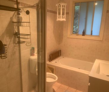 Carlingford - Photo 2