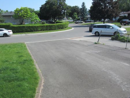 For Lease - 10 Elrose Road Unit# BSMT, Brampton, Ontario - Photo 2