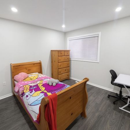 For Lease - 6798 Bansbridge Crescent, Mississauga, Ontario - Photo 4