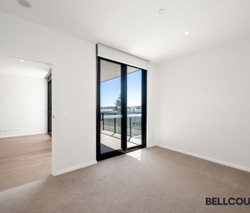 Brand-New, Bright & Beautiful in South Perth. - Photo 3