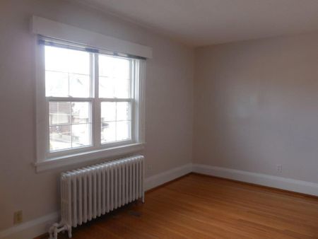 For Lease - 430 Symington Avenue, Toronto, Ontario - Photo 5