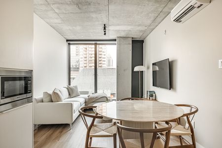 1411 Mackay, Montréal, QC - Photo 2