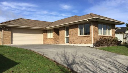 Settle in before Christmas - Photo 4