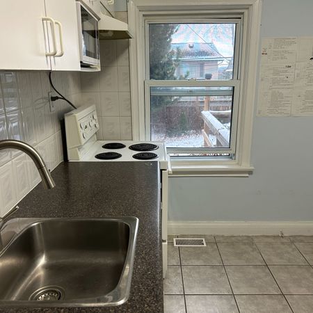 For Lease - 58 Grandview Ave Avenue Unit# Main Floor, Markham, Ontario - Photo 4