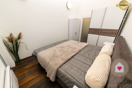 BA/Ahoj-Prenájom kompletne prerobeného rodinného domu v blízkosti lesa - Photo 4