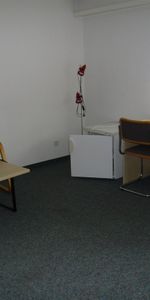MIETEN OHNE KAUTION - Möbliertes Zimmer in Flughafennähe, NUR FRAUEN - Photo 3