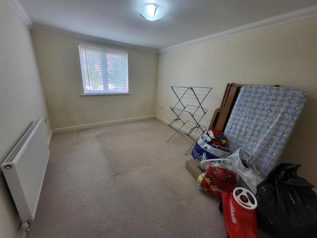 Bycullah Avenue, ENFIELD - Photo 3