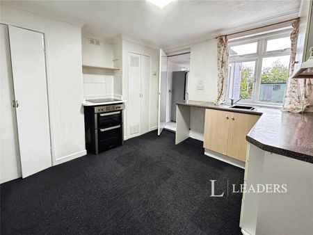 3 bedroom house to rent Grundisburgh Road, Woodbridge, Suffolk, IP12 - Photo 2