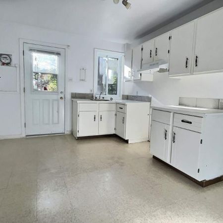 2 CH - 1 SDB - Montréal - $1,345 /mo - Photo 3