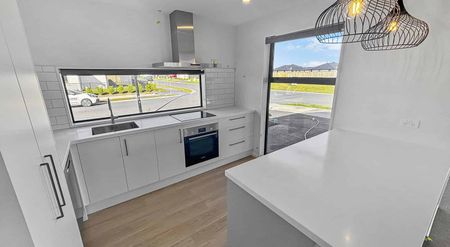 Modern Living in Rolleston - Photo 4