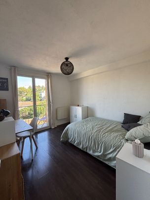 Apartment - Photo 1