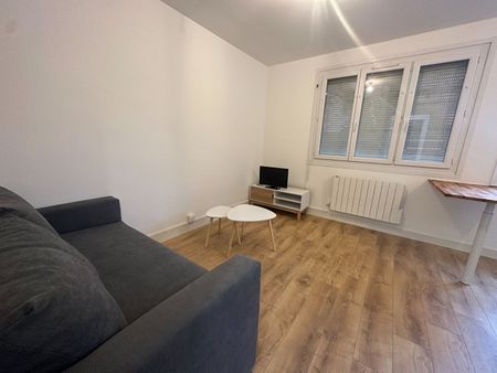 Location Appartement 2 pièces 31m² - Photo 2