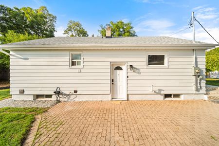 For Lease - 133 Inglewood Drive, Oakville, Ontario - Photo 3