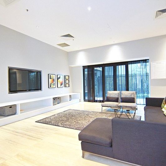 409/470 St Kilda Road - Photo 1