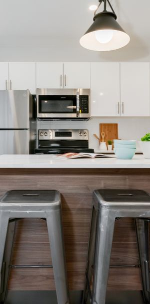 2707 Yonge Street - Photo 1