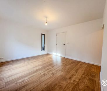 Appartement te huur - Photo 1