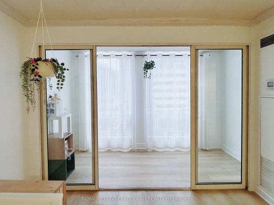 25 Grenville Street #502 - Photo 1