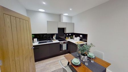 2 bedroom flat to rent - Photo 4