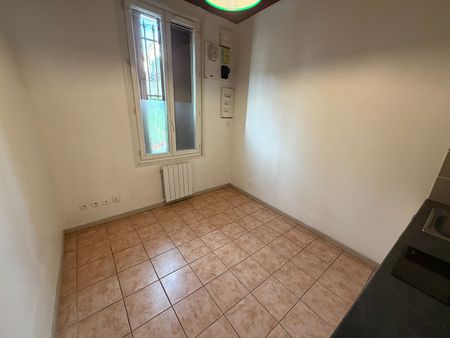Location appartement 1 pièce, 22.26m², Nîmes - Photo 3