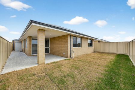 Modern, New & Minutes from the Beach. - Photo 4