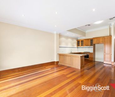 10 Fairchild St, Abbotsford, Vic 3067 - Photo 3
