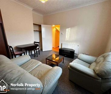 West City, NR2 - Photo 1