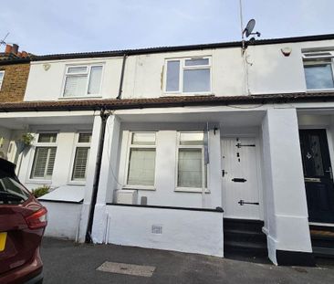 2 bedroom terraced house to rent - Photo 1