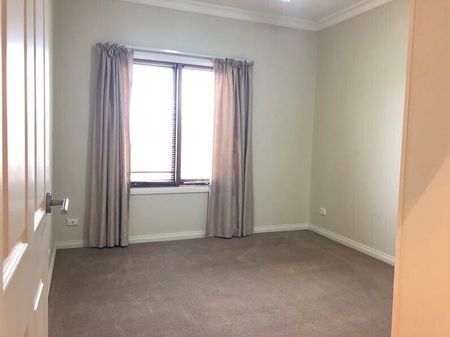 North Plympton - Photo 4