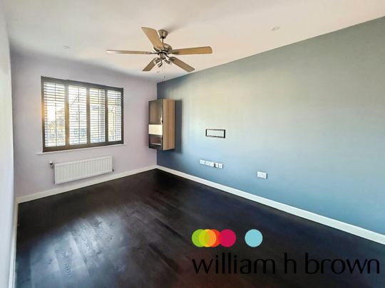 Endeavour Way, Colchester - Photo 1