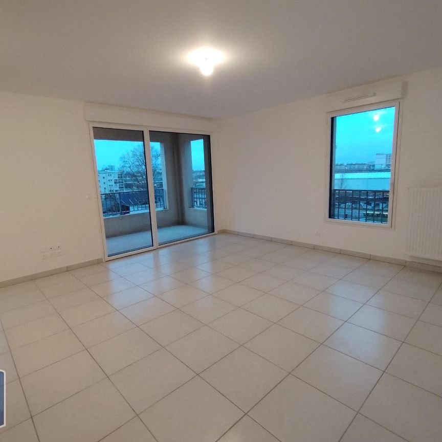 Location Appartement 3 pièces 65m² BORDEAUX 33800 - Photo 1