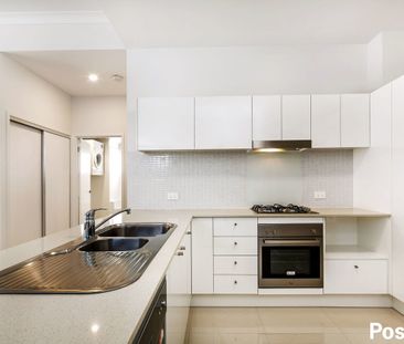 Spacious 2 Bed 2 Bath Unit in Unbeatable Chermside Location! - Photo 5