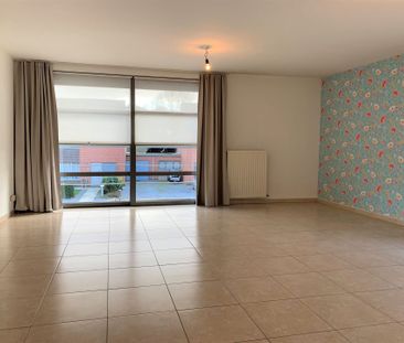 Gezellig 2 slpk appartment met parkeergelegenheid - Photo 4