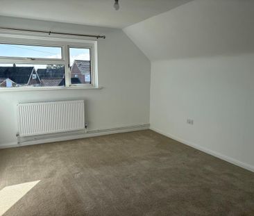 3 bedroom property to rent - Photo 3