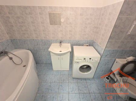 Pronájem bytu 2+kk, 60 m - Fotografie 2