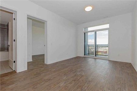 For Lease - 95 Dundas Street Unit# 420, Oakville, Ontario - Photo 5