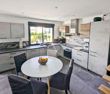 Location maison 5 pièces, 98.00m², Sainte-Geneviève-des-Bois - Photo 3