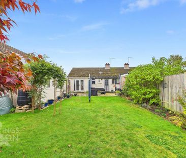 3 bedroom semi-detached bungalow to rent - Photo 3
