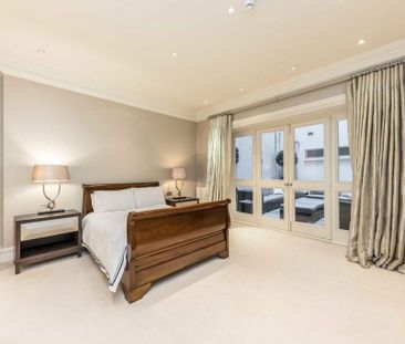 4 bedroom flat to rent - Photo 6