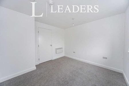 Bed Stunning Apartment In Luton - Stock Wood Gardens - - Bed, LU1 - Photo 5