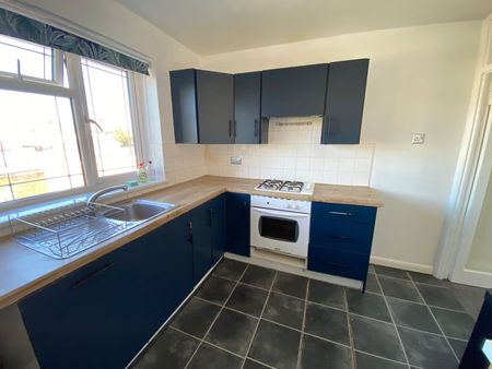 2 Bed Flat, Callander Road, SE6 - Photo 5