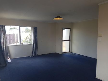 Flat Bush - 3 Bedroom House - Photo 2