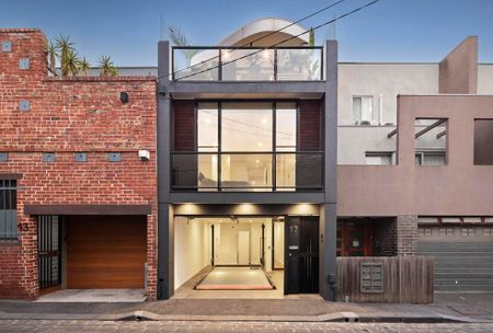 Three Levels of Lifestyle Living in the Heart of Carlton - Photo 2