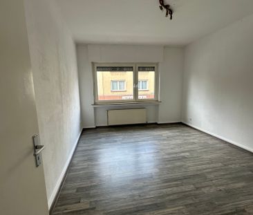 Schöne 2,5-Zimmer-Wohnung in zentraler Lage! - Photo 1