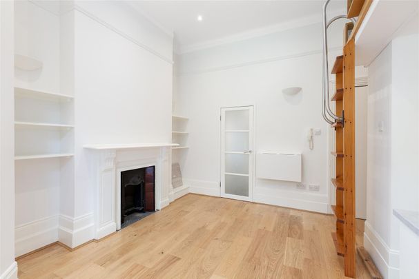 Christchurch Avenue, Kilburn, London - Photo 1